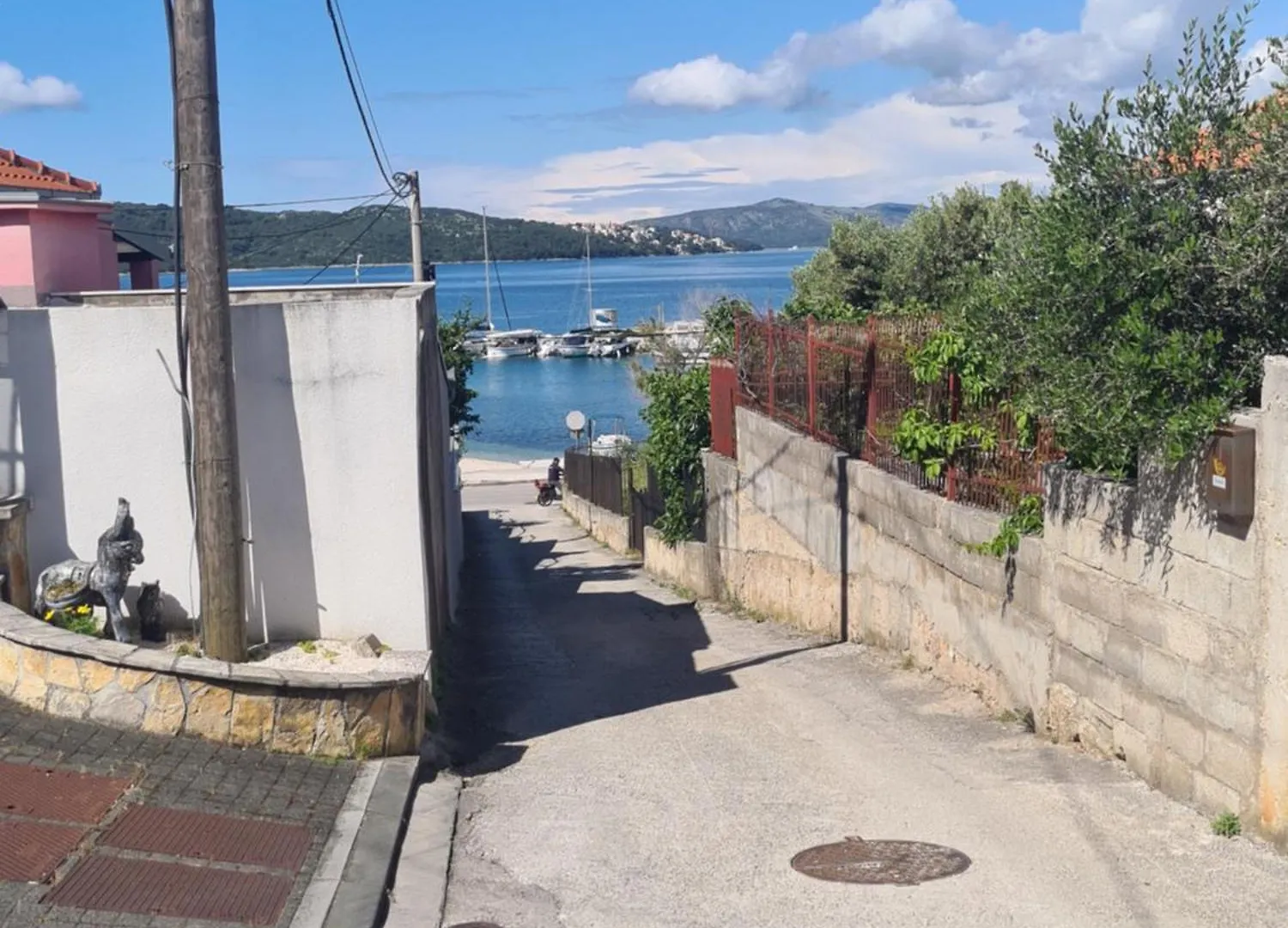 Modern Apartment Near The Sea-Mise Trogir