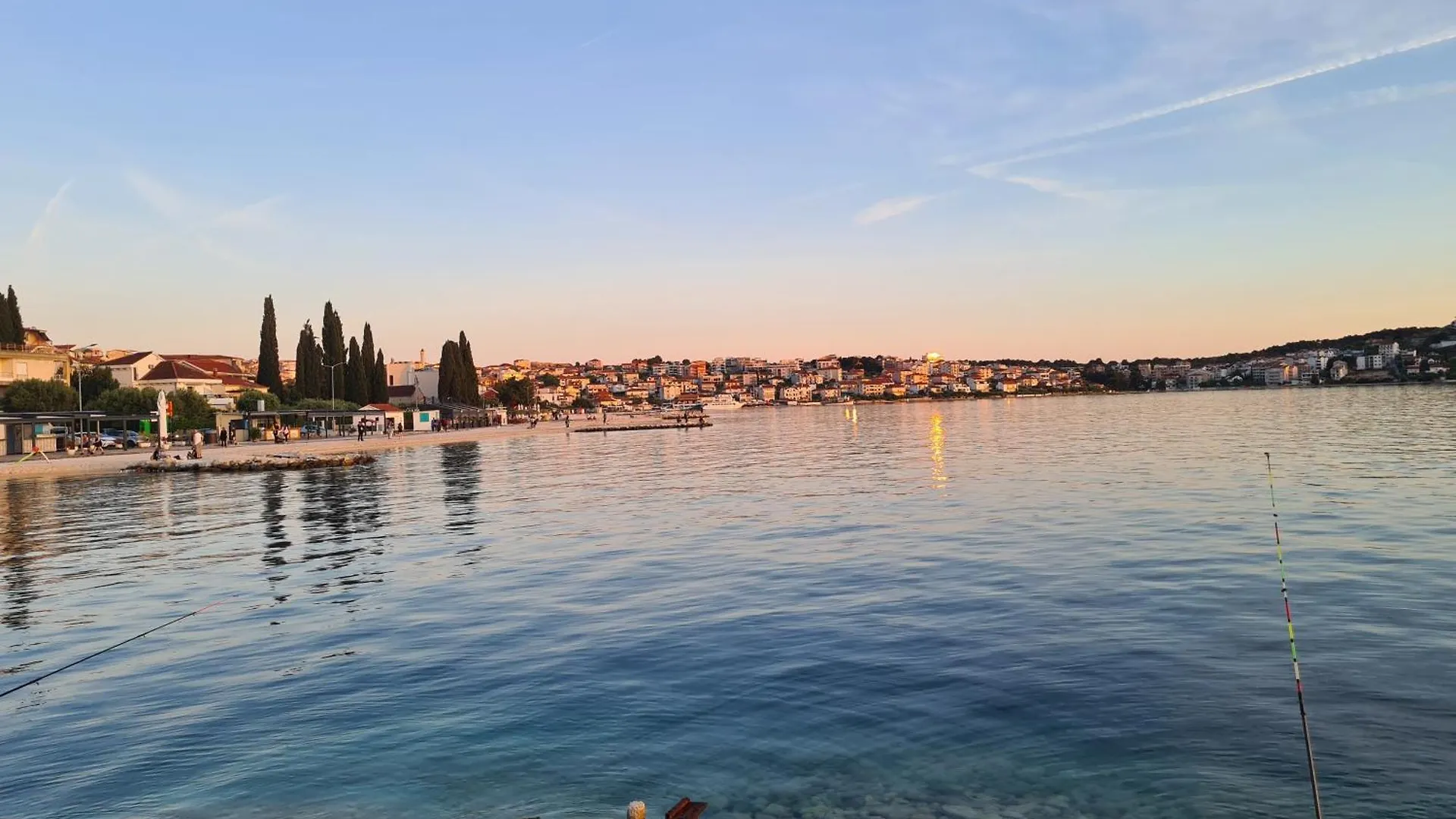 Modern Apartment Near The Sea-Mise Trogir 0*,  Croatia