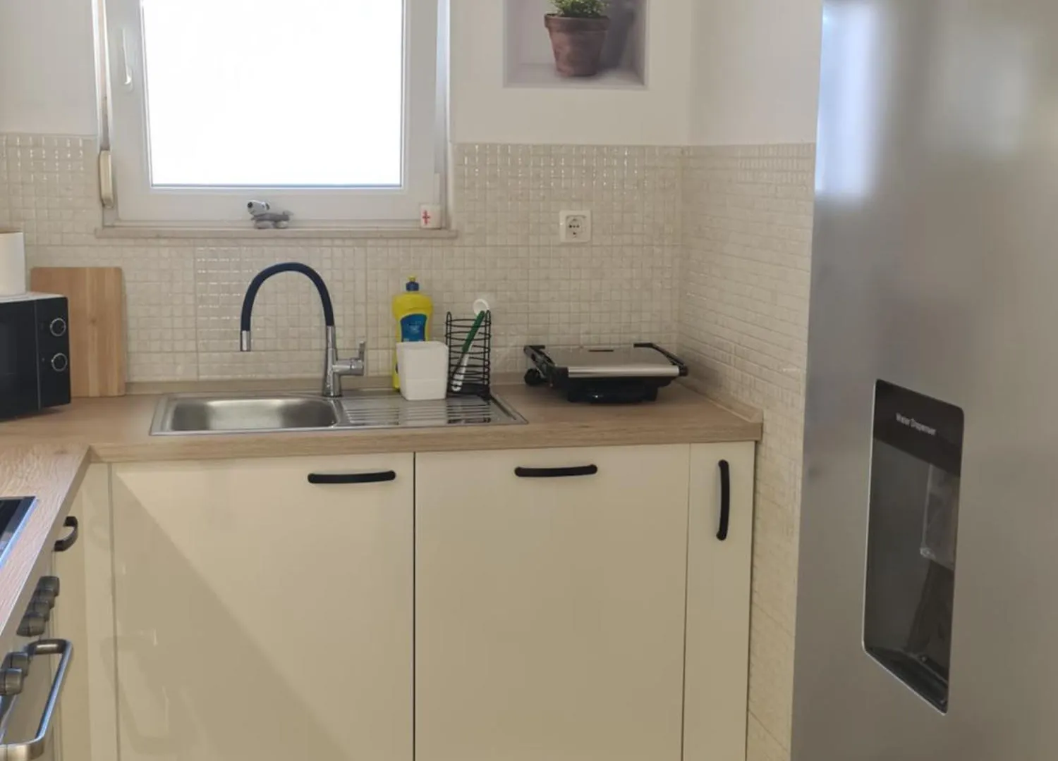 Modern Apartment Near The Sea-Mise Trogir