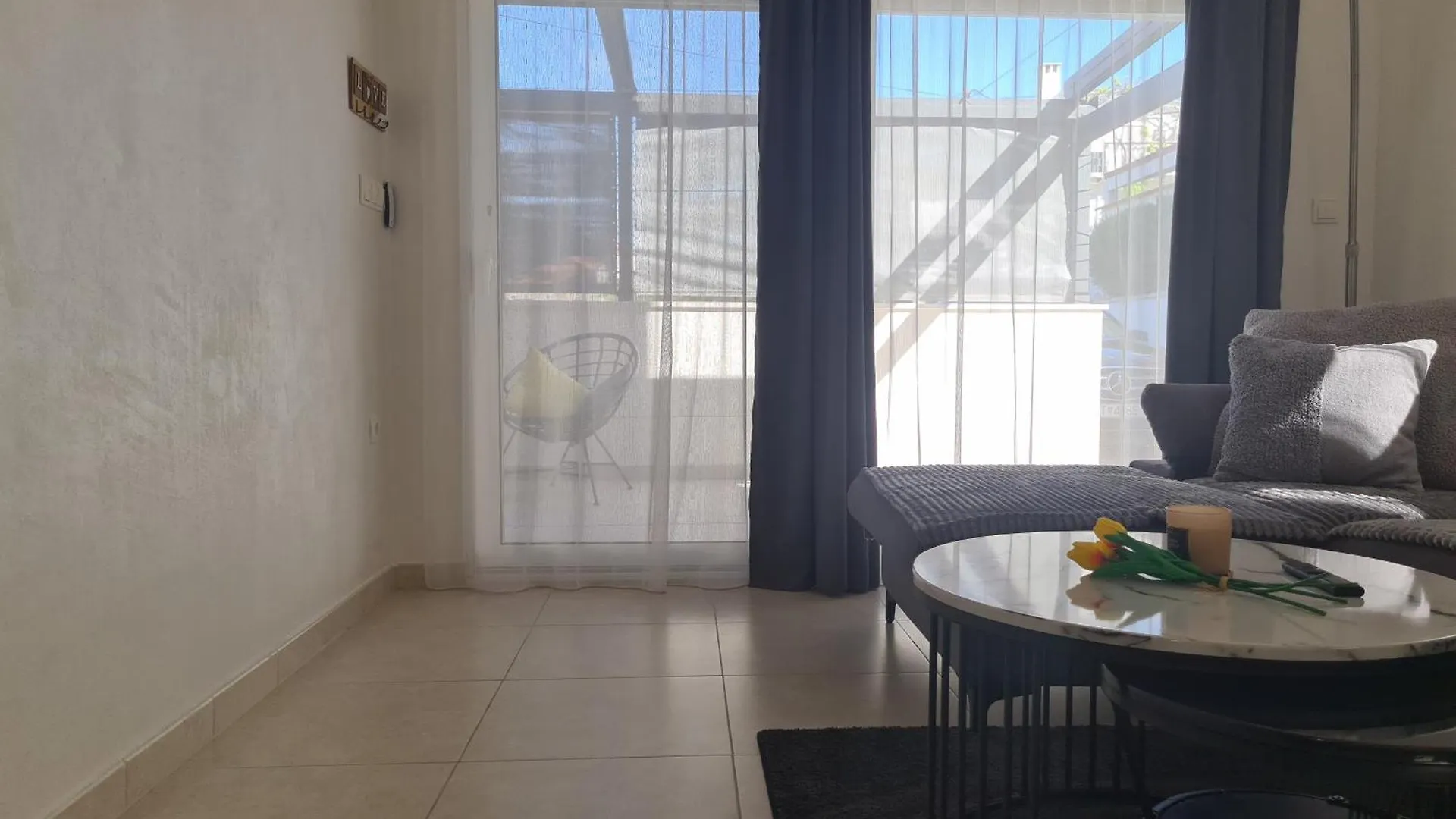 Modern Apartment Near The Sea-Mise Trogir