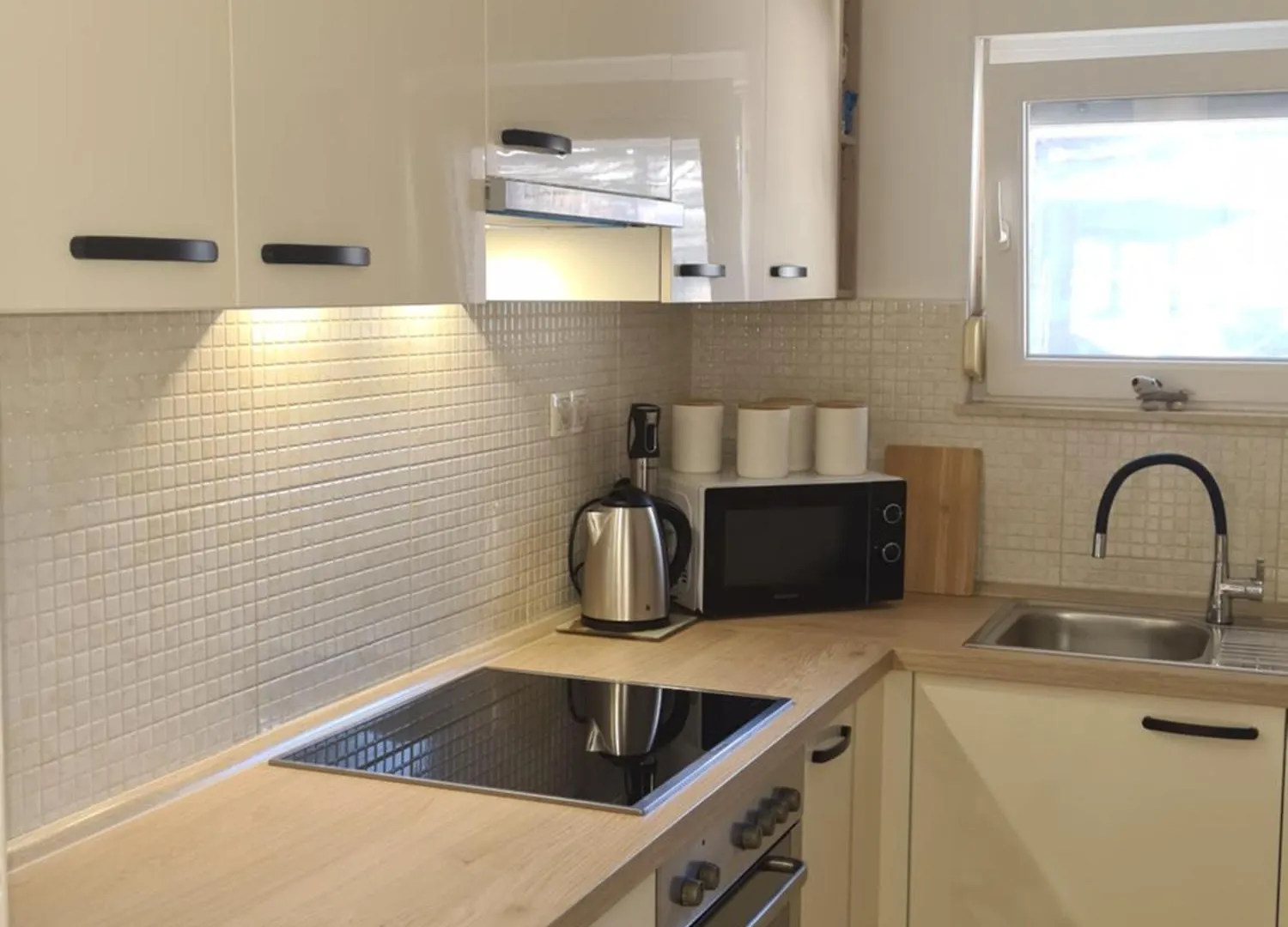 Modern Apartment Near The Sea-Mise Trogir