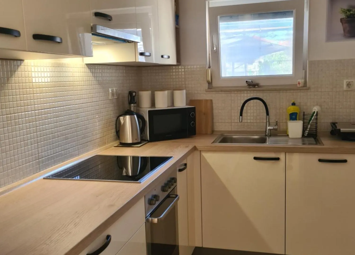 Modern Apartment Near The Sea-Mise Trogir